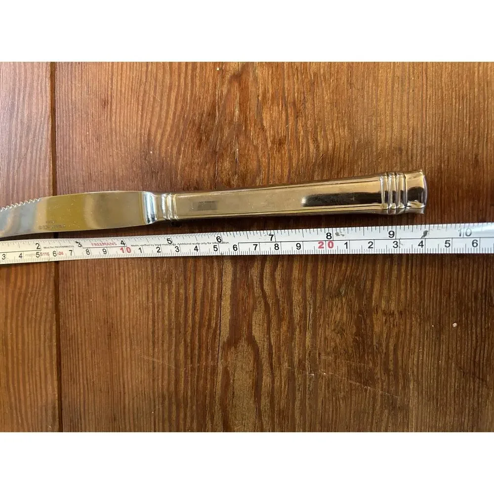 Wallace Zenith Frost‎ Glossy Steak Knife 9.5” Set of 4 heavy stainless steel EUC